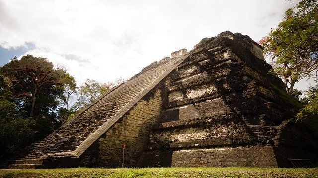 Cosmología maya y su sistema de numeración