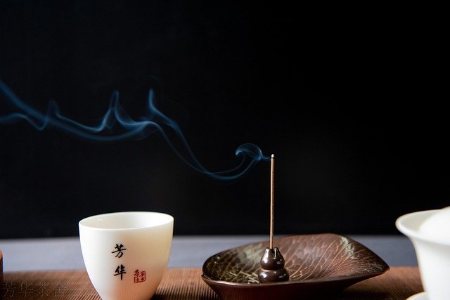 Zen y el arte de la ceremonia del té: Mindfulness en movimiento